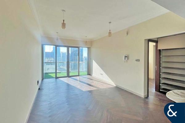 Large One Bedroom | Furnished | High Floor